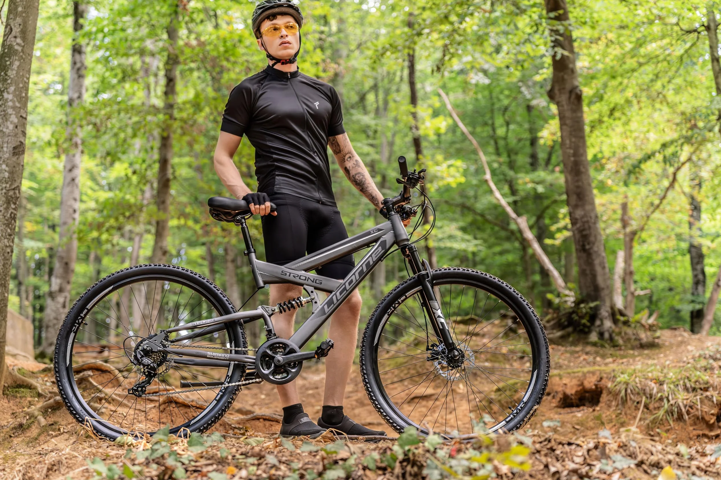 Licorne Bike Strong 2D Premium Rudergerät górski 29 cali hamulec tarczowy 21-biegowa przekładnia pełne zawieszenie czarny